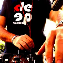 LORENZO CARBONE SOULFUL HOUSE PODCASTS